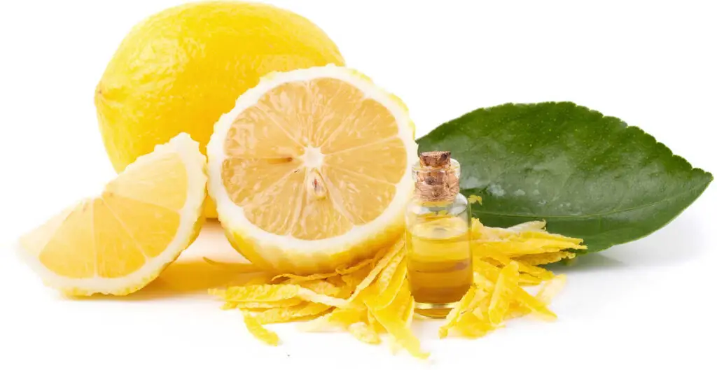 Lemon essential oil is phototoxic